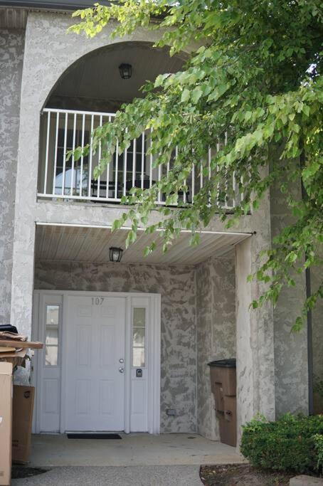 Lovely 2-Bedroom Condo W/Balcony And Free Parking Nashville Esterno foto