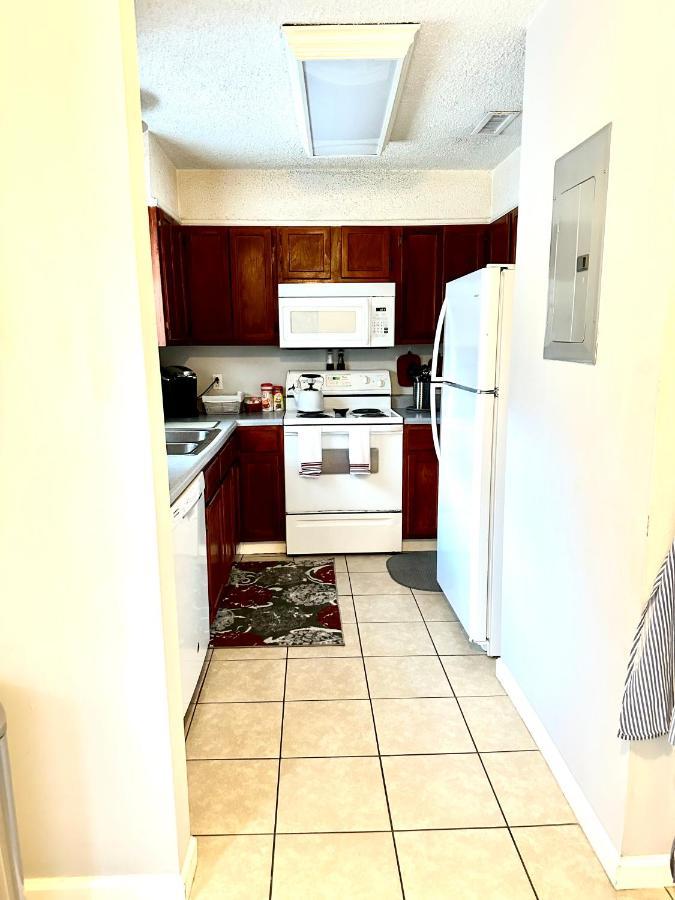 Lovely 2-Bedroom Condo W/Balcony And Free Parking Nashville Esterno foto